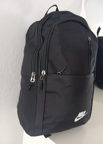 Nike Siyah Fermuarlı Erkek Sırt Çantası - Görsel 5