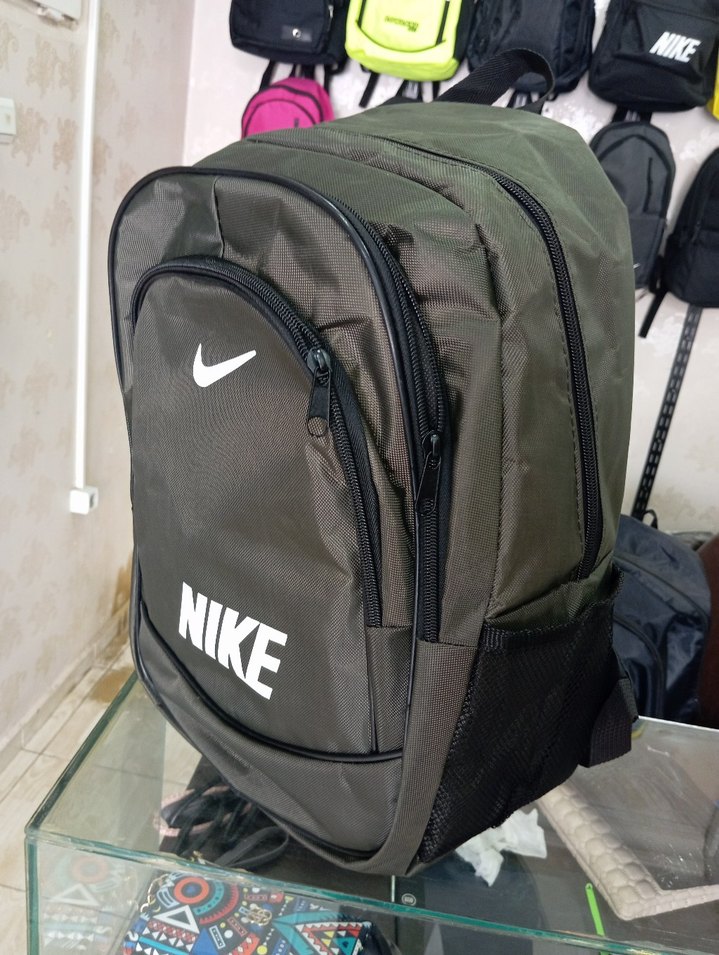 Gri Nike Fermuarlı Erkek Sırt Çantası - Görsel 3