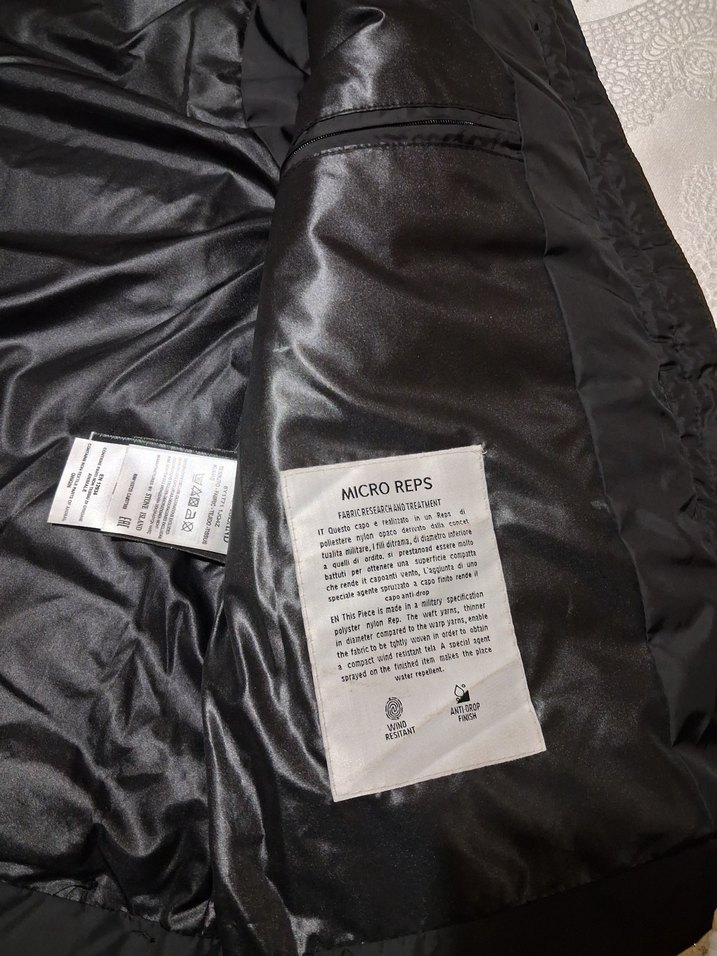 Siyah Fermuarlı Erkek Yelek - Görsel 3