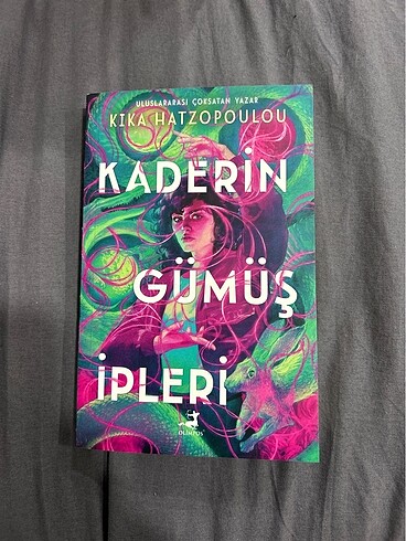 Kaderin Gümüş İpleri, Kika Hatzopoulou
