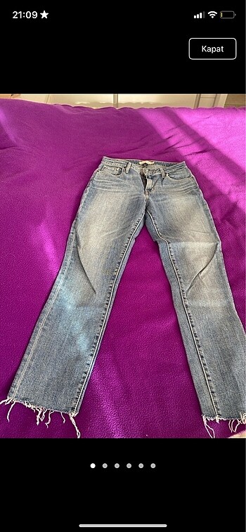 Levis jean
