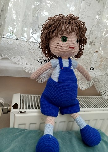 Mavi Tulumlu Örgü Bebek - Görsel 5