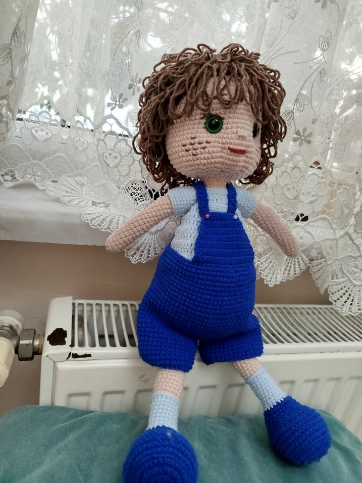 Mavi Tulumlu Örgü Bebek - Görsel 5