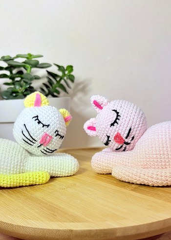 uyuyan minik kedi - Görsel 4