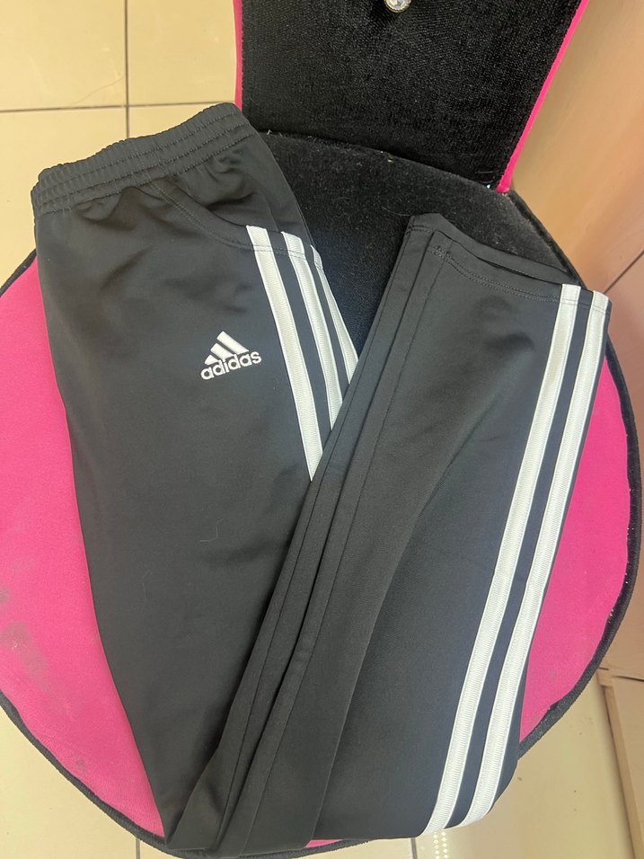 Çocuk Siyah Fermuarlı Eşofman Takımı - Görsel 4