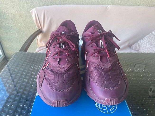 Adidas Ozweego