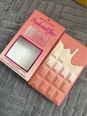Revolution Highlighter