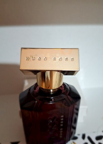 Hugo Boss The Scent Kadın Parfümü - Görsel 2