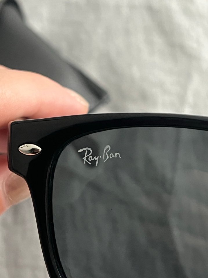 Siyah Ray-Ban Kadın Güneş Gözlüğü - Görsel 5