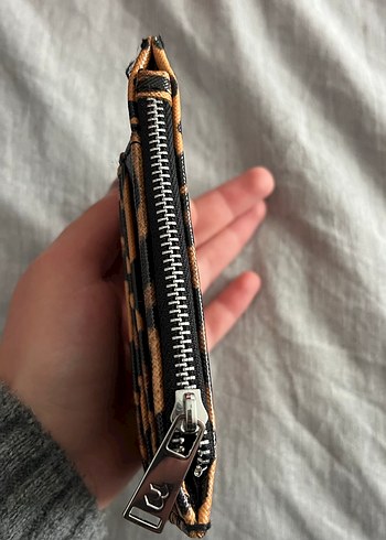 Bershka cüzdan - Görsel 4