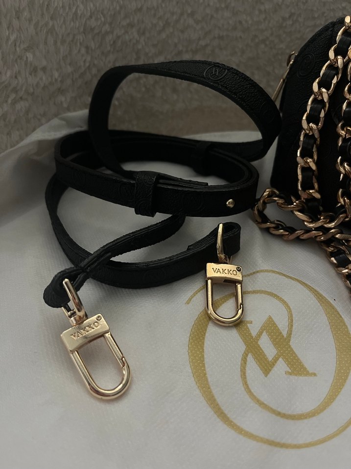 Zincir ve deri askılı toz torbalı Vakko mini - Görsel 3