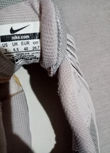 40 Beden Nike spor ayakkabı