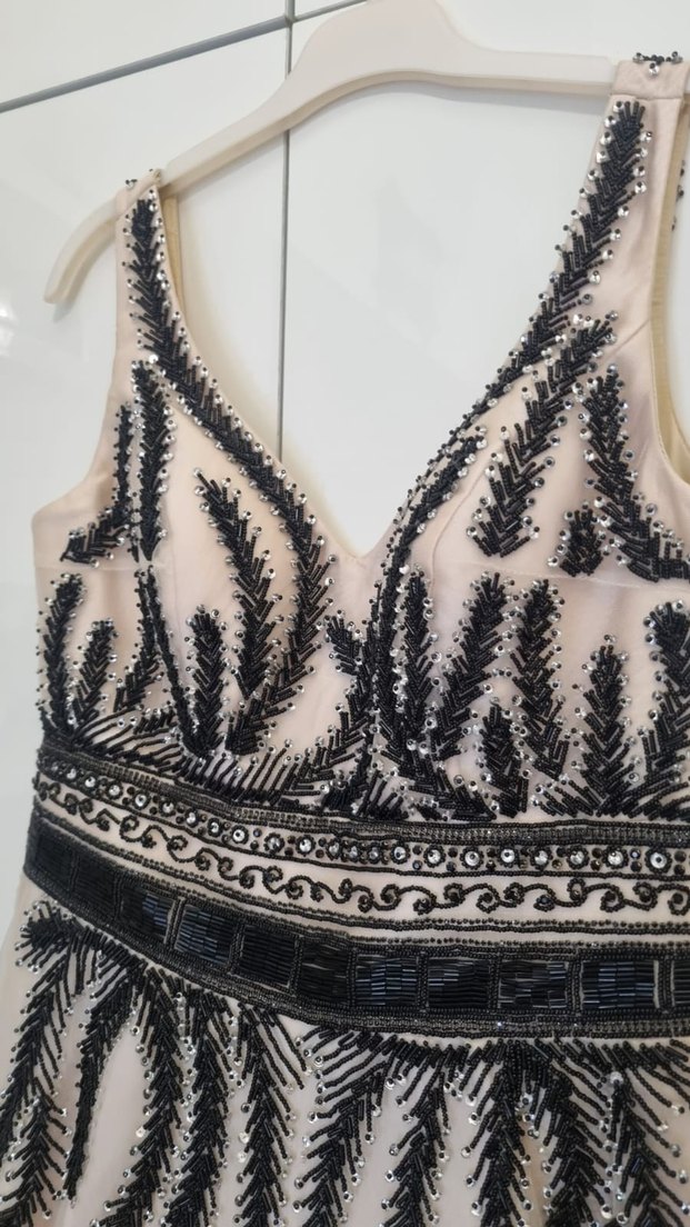 Bej İşlemeli Boncuk Detaylı Uzun Abiye Elbise - Görsel 4