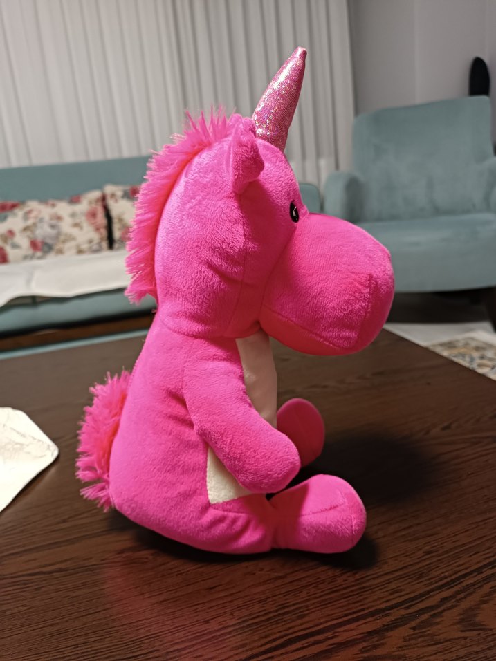 Pembe kadifemsi dokusuyla oyuncak - Görsel 3