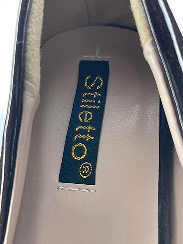 38 Beden çeşitli Renk Vintage Love Stiletto %70 İndirimli.