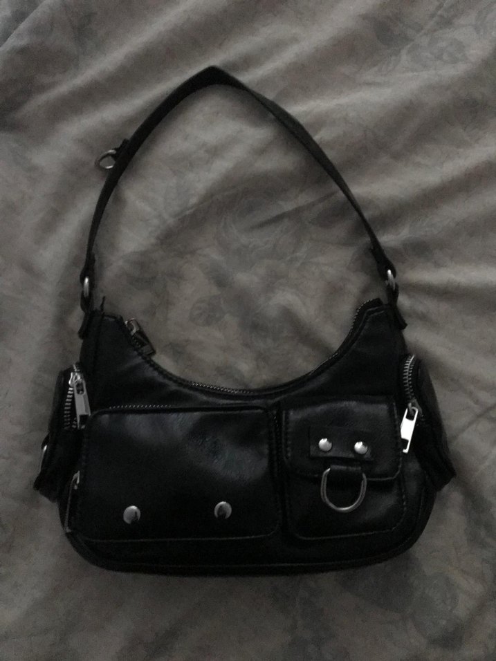 Bershka siyah kadın çanta - Görsel 3
