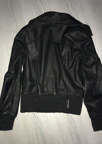 Bershka siyah deri ceket - Görsel 5