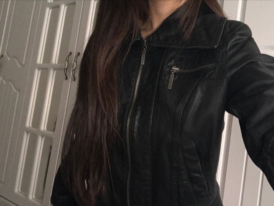Bershka siyah deri ceket - Görsel 2