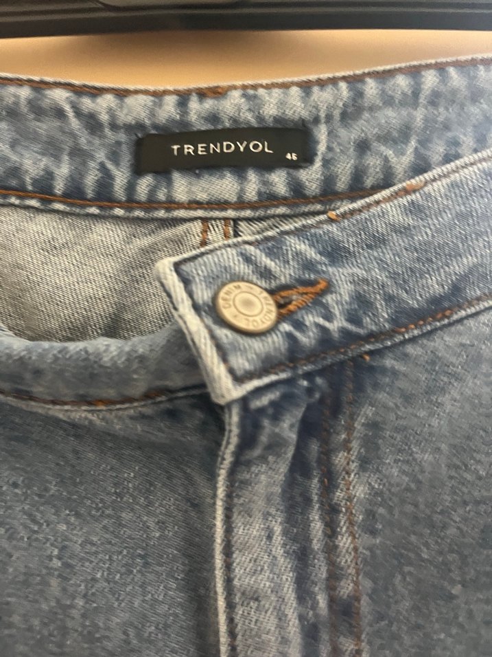 Kadın Mavi Kot Şort Bol Kesim Mini - Görsel 4