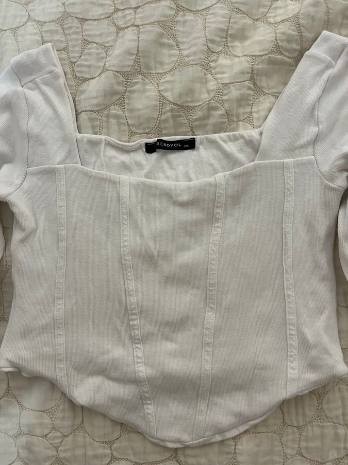 Uzun Kollu Beyaz  Bluz - Görsel 2