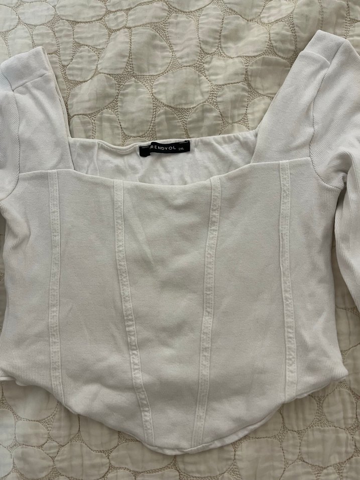 Uzun Kollu Beyaz  Bluz - Görsel 3