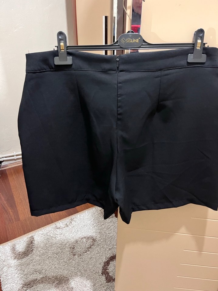 Kadın Siyah Mini Etek - Görsel 2