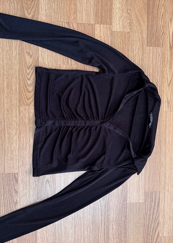 Stradivarius Stradivarius Düğmeli Siyah V Yaka Bluzu