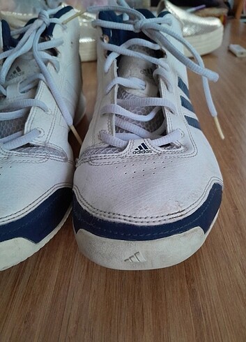 Adidas Basketbol Ayakkalı