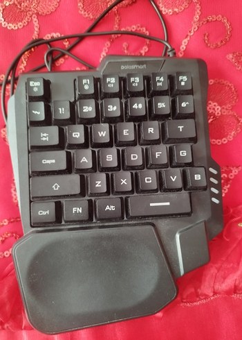  Beden Kırmızı LED Işıklı Gaming Mini Klavye
