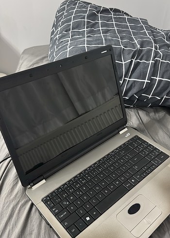 Laptop Bilgisayar