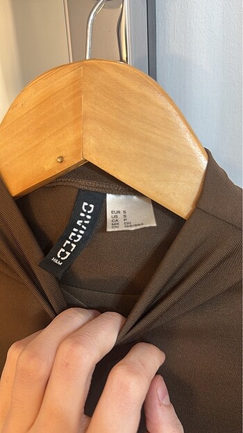 Zara Boğazlı üst polyester