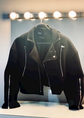 zara xs