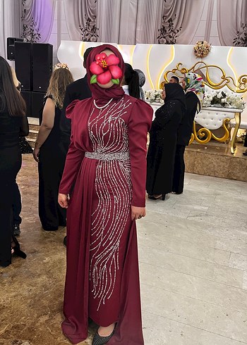 Bordo Yüksek Yakalı Drapeli Abiye Elbise - Görsel 2