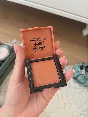  Beden Pastel cream blush 44 numara