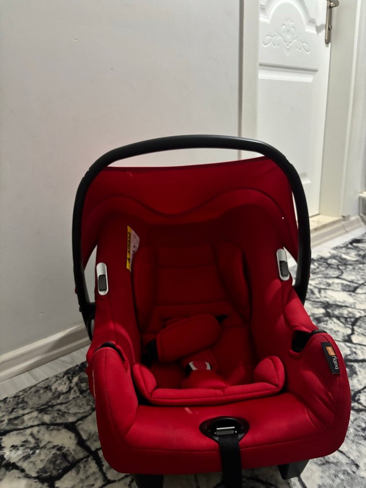 Koyu Kırmızı Bebek Araba Koltuğu - Görsel 2