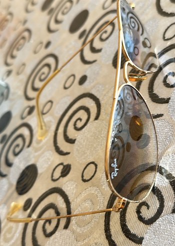 Ray Ban Klasik Altın Tokalı Kadın Güneş Gözlüğü
