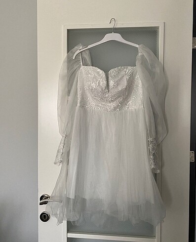Diğer Tül nikah elbisesi