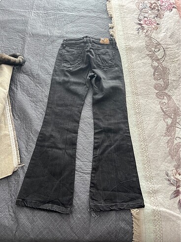 Tiffany Tomato İspanyol paça kot pantolon