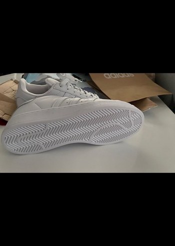 AdidasBeyaz adidas Kadın Spor Ayakkabı - Görsel 3