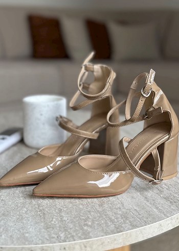 Pelinin Ayakkabıları 36