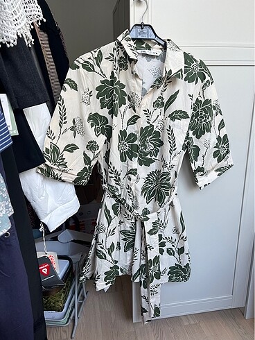 Zara Çüçekli Mini Elbise