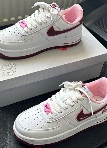 Nike Air Force Kiraz 