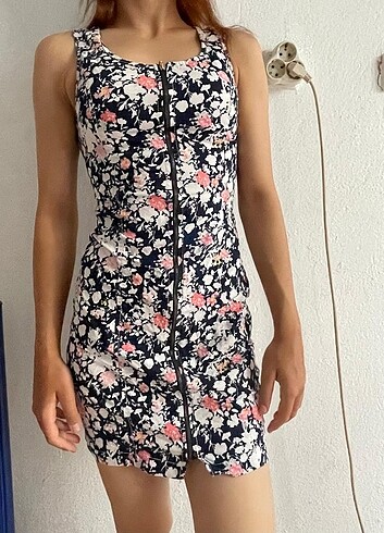 36 Beden çeşitli Renk Çiçekli mini elbise 