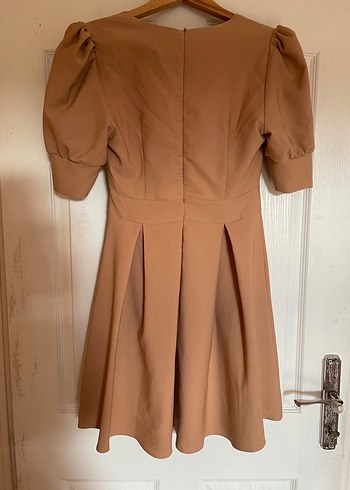 V Yaka Balon Kol Elbise - Görsel 3