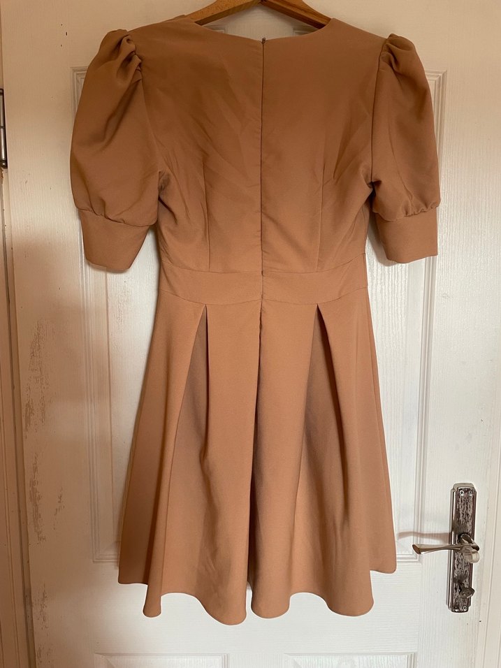 V Yaka Balon Kol Elbise - Görsel 3