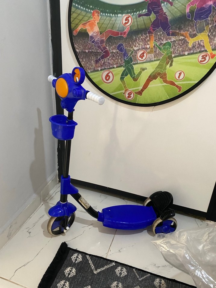 Renkli Mavi Çocuk Scooterı - Görsel 2