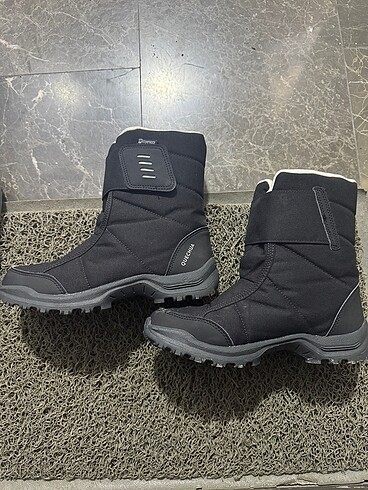 Quechua şu geçirmez kadın botu