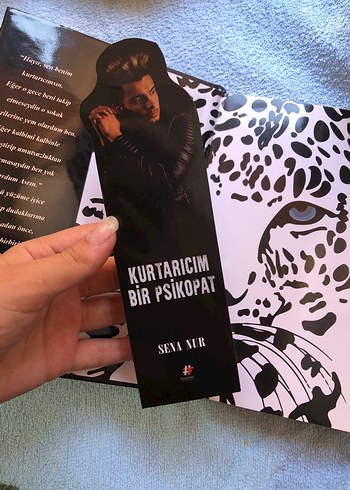 Kurtarıcım Bir Psikopat - Sena Nur
