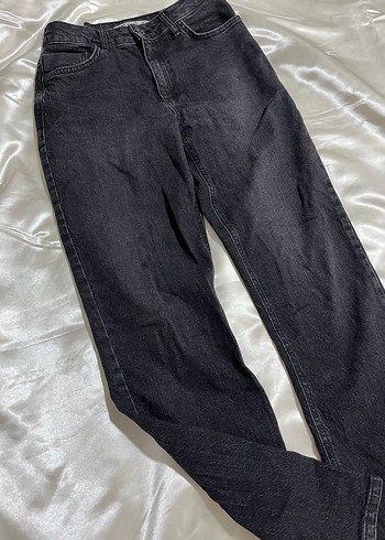 Siyah Straıght Fıt Jeans