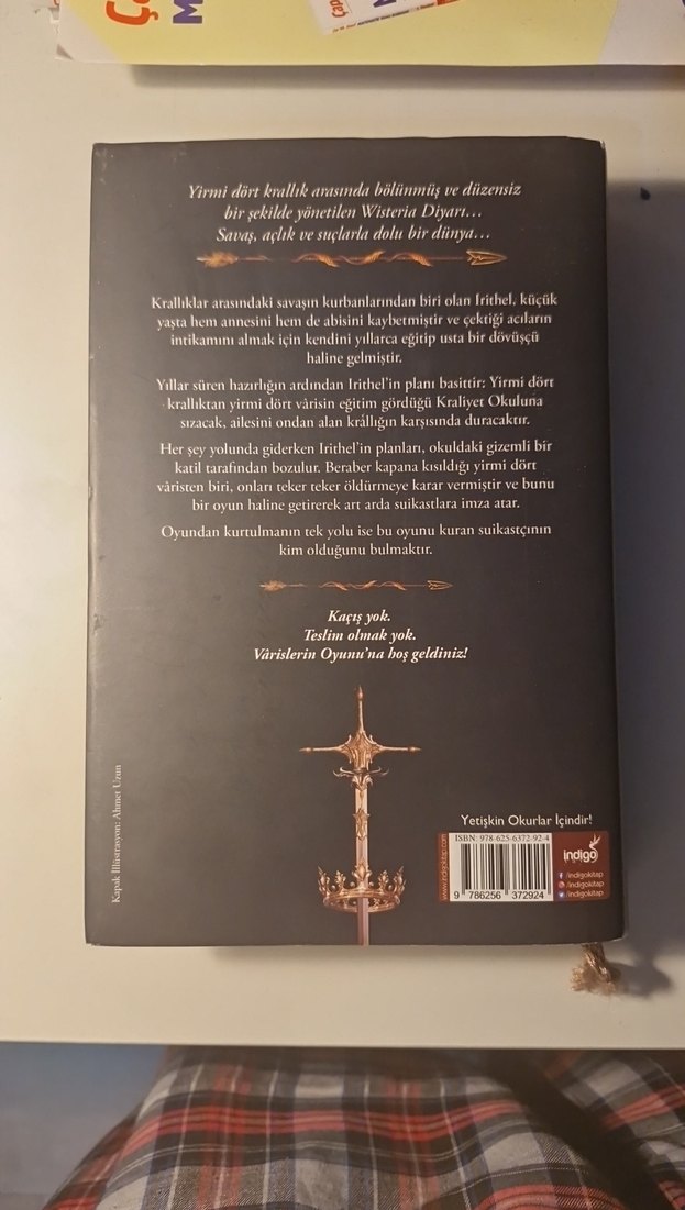 Carislerin Oyunu - Adora Yağmur - Görsel 2